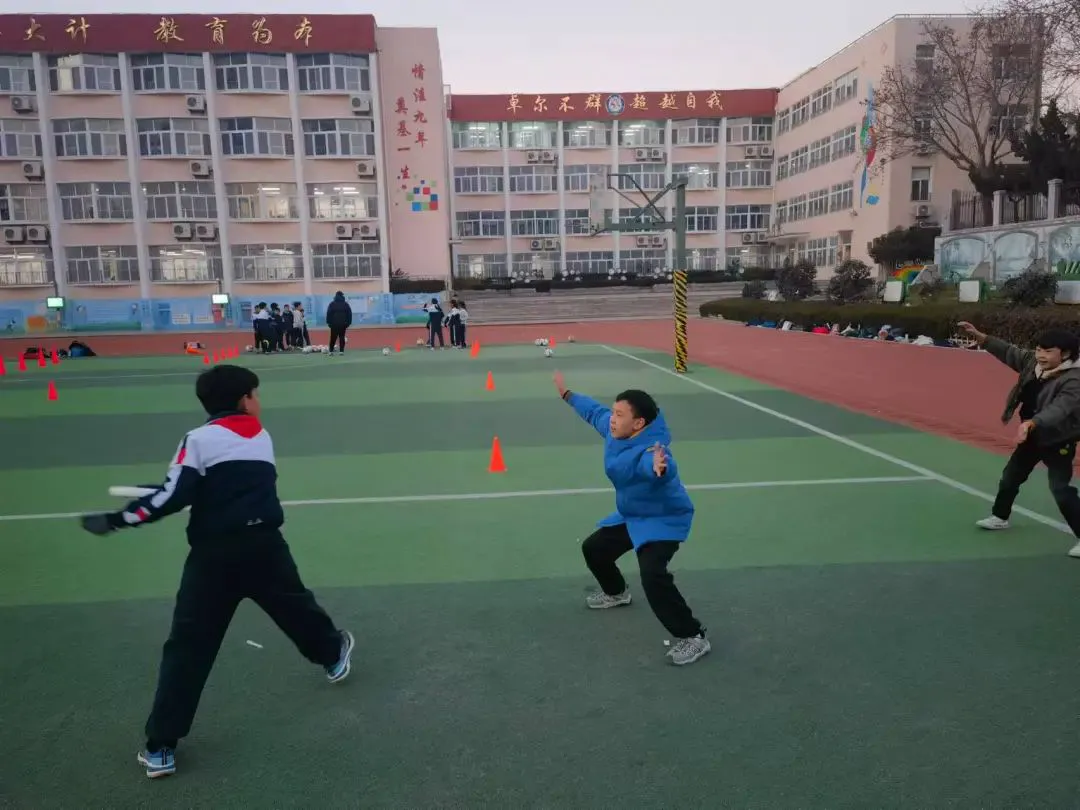 如何在篮球训练中有效应对压力？_1